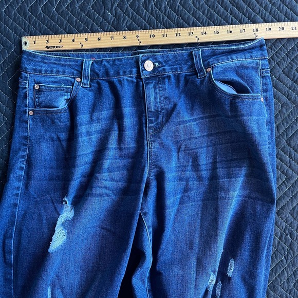 Celebrity Pink Jeans Womens Plus Size 16 Blue Distressed Girlfriend - Picture 6 of 10